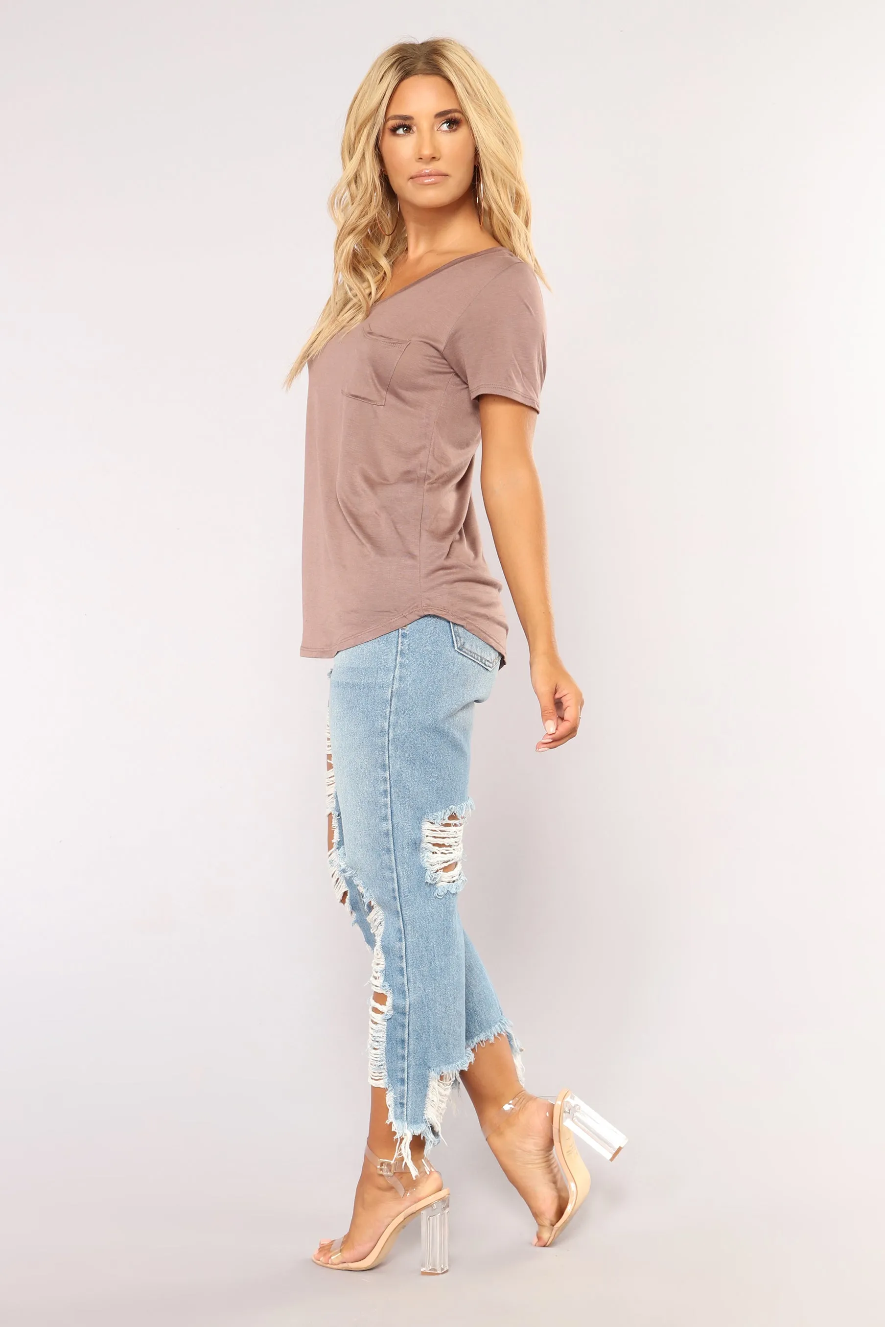 Bella Basic V Neck Pocket Top - Coco