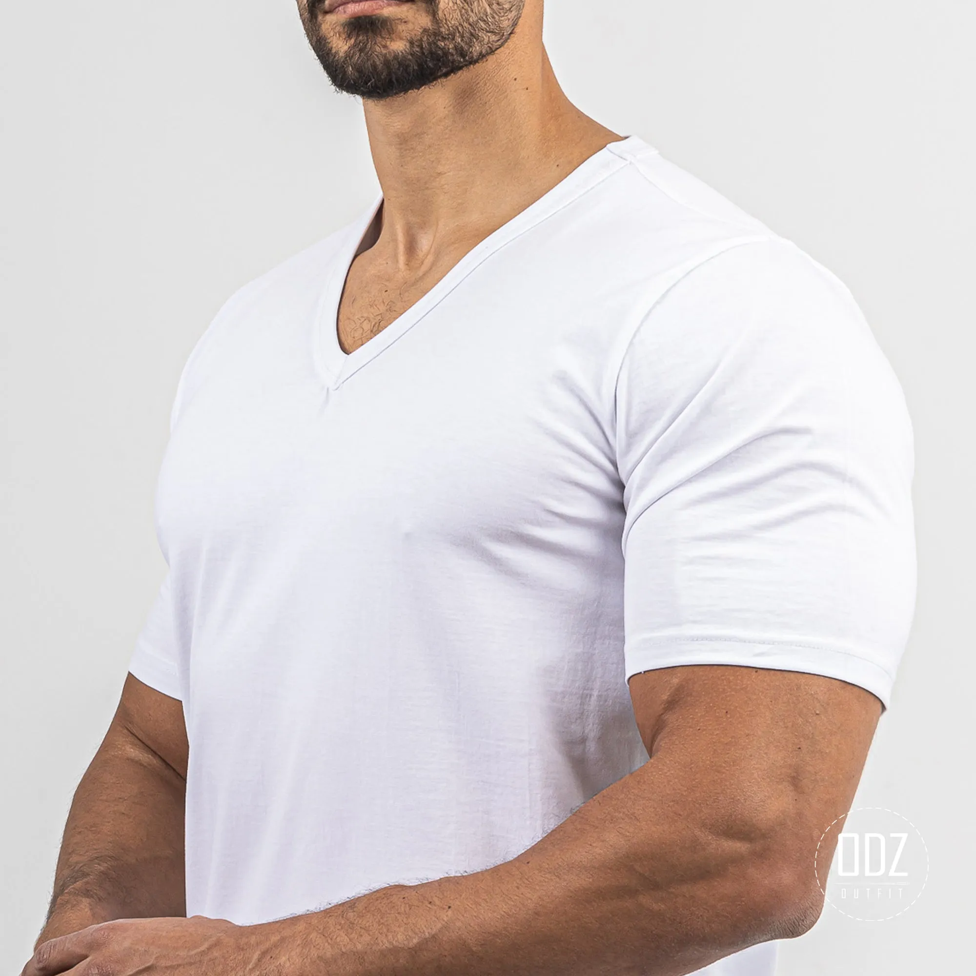 Curved V Collar T-shirt