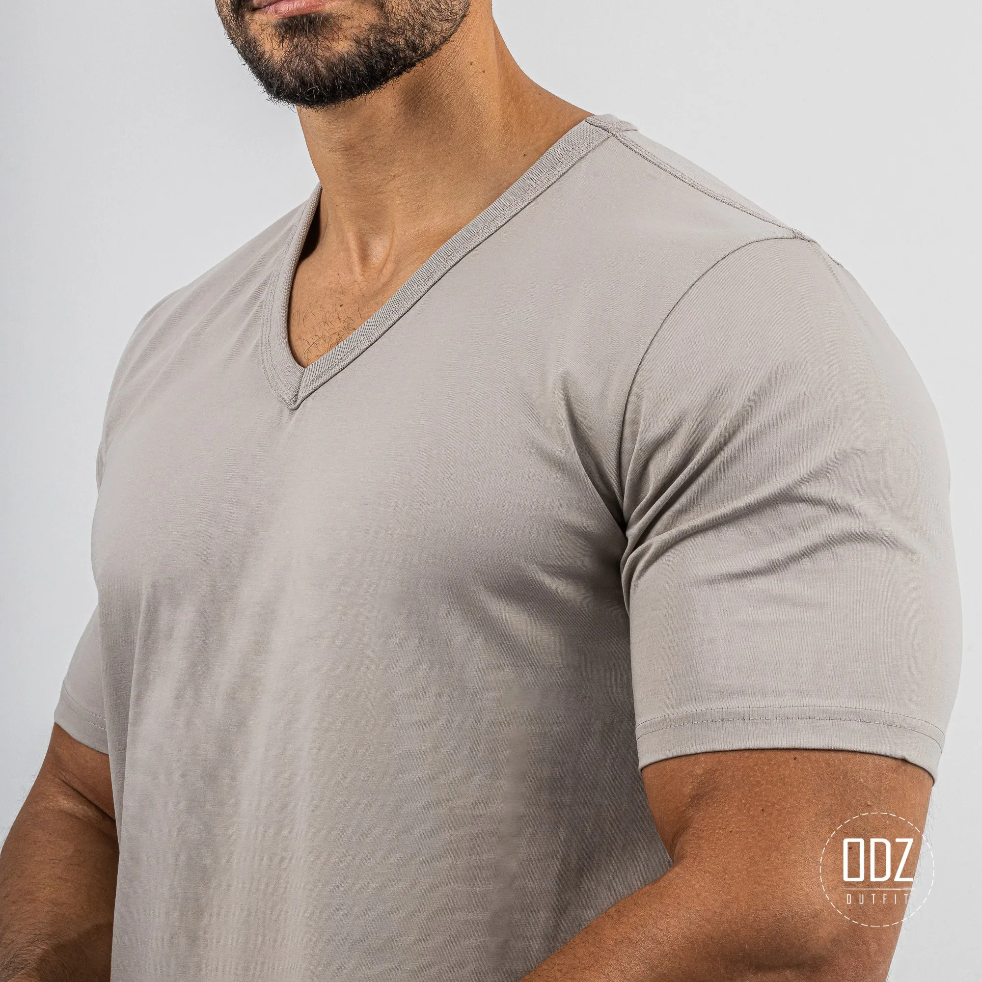 Curved V Collar T-shirt
