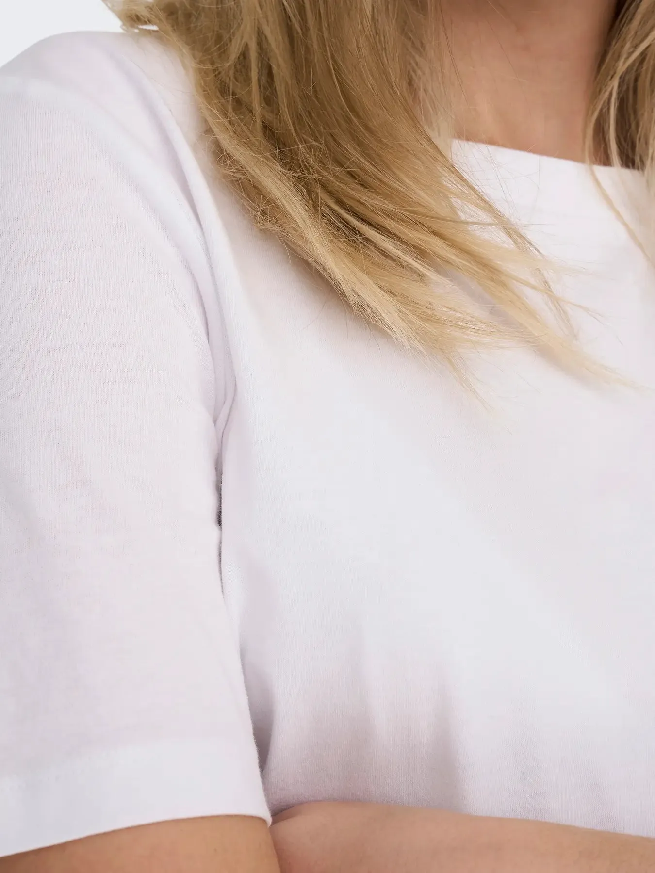 Only Short Sleeve Tee