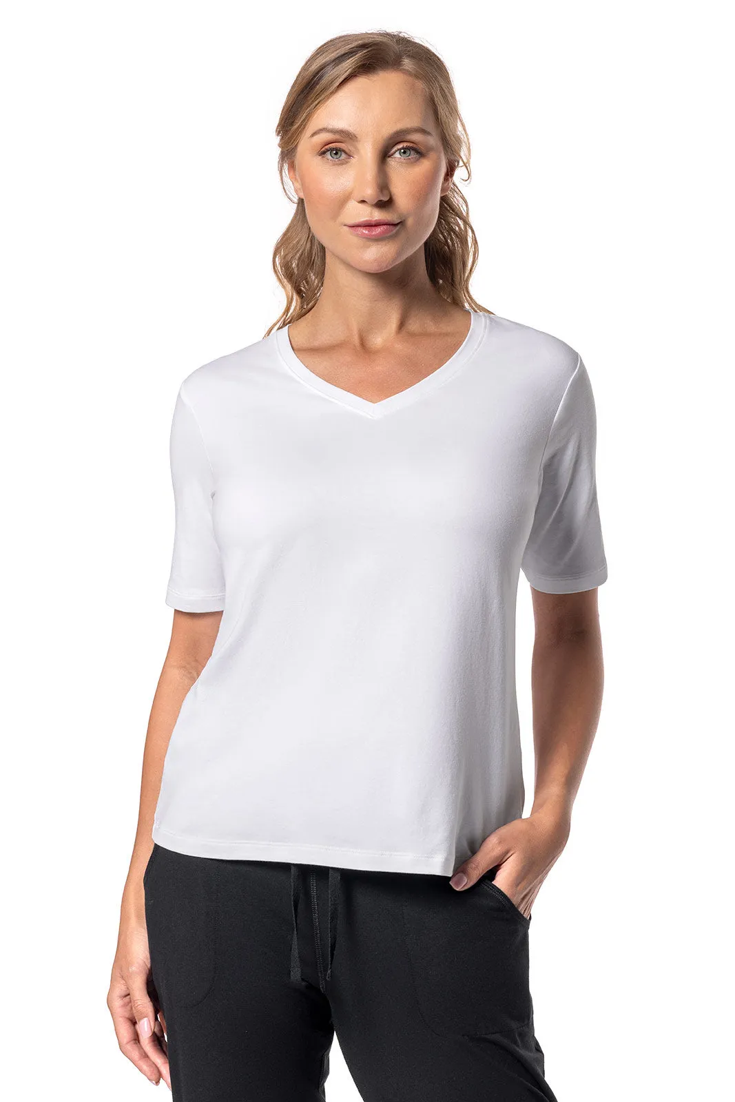Women's Morada Everyday Short Sleeve V-Neck T-Shirt | White